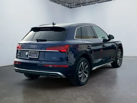 More photos of 2022 Audi Q5 Premium 45 TFSI S line quattro S tronic at Grace Auto Group, PA