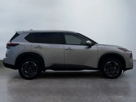 More photos of 2024 Nissan Rogue SV FWD at Grace Auto Group, PA