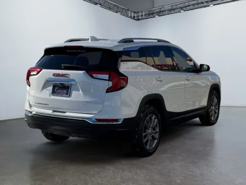 More photos of 2024 GMC Terrain FWD SLT at Grace Auto Group, PA