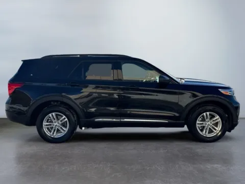 More photos of 2021 Ford Explorer XLT at Grace Auto Group, PA