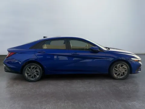 More photos of 2024 Hyundai Elantra SEL at Grace Auto Group, PA