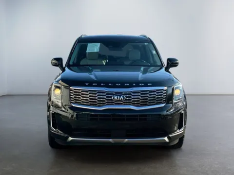 Photos of 2021 Kia Telluride S for sale in Morrisville, PA at Grace Auto Group