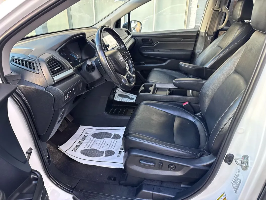 2021 Honda Odyssey EX-L - Photo 16