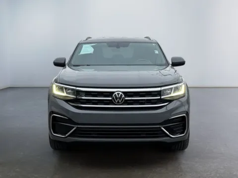 Photos of 2021 Volkswagen Atlas Cross Sport 3.6L V6 SE w/Technology R-Line for sale in Morrisville, PA at Grace Auto Group
