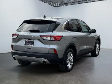 More photos of 2022 Ford Escape SE Hybrid at Grace Auto Group, PA