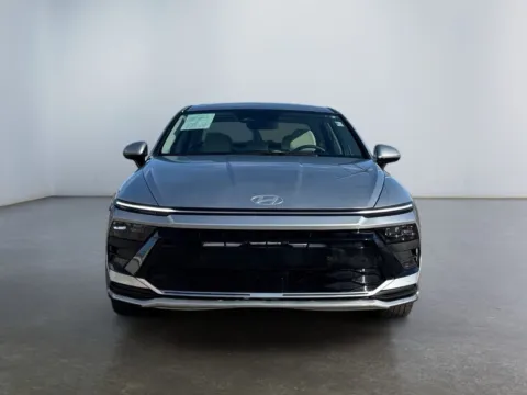 Photos of 2025 Hyundai Sonata SEL for sale in Morrisville, PA at Grace Auto Group