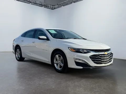 More photos of 2024 Chevrolet Malibu FWD 1LT at Grace Auto Group, PA