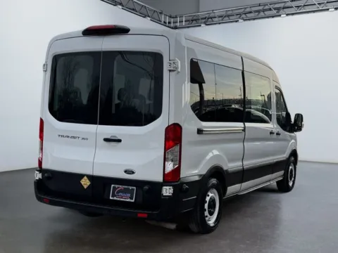 More photos of 2020 Ford Transit 350 15 Passenger XLT at Grace Auto Group, PA