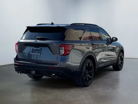 More photos of 2021 Ford Explorer ST at Grace Auto Group, PA