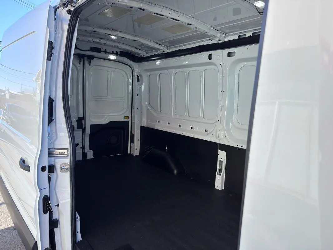 2024 Ford Transit Van Base - Photo 33