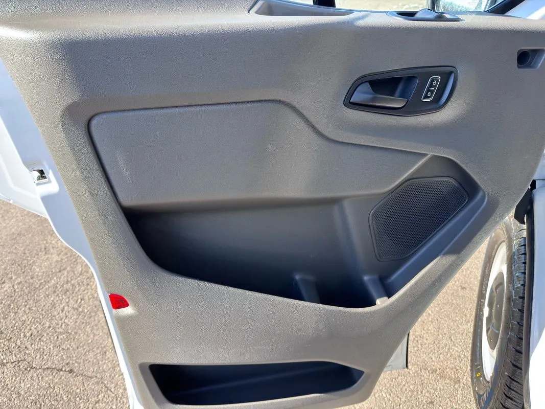 2024 Ford Transit Van Base - Photo 9