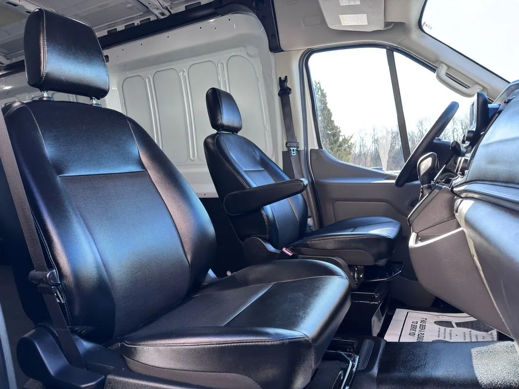 2024 Ford Transit Van Base - Photo 30