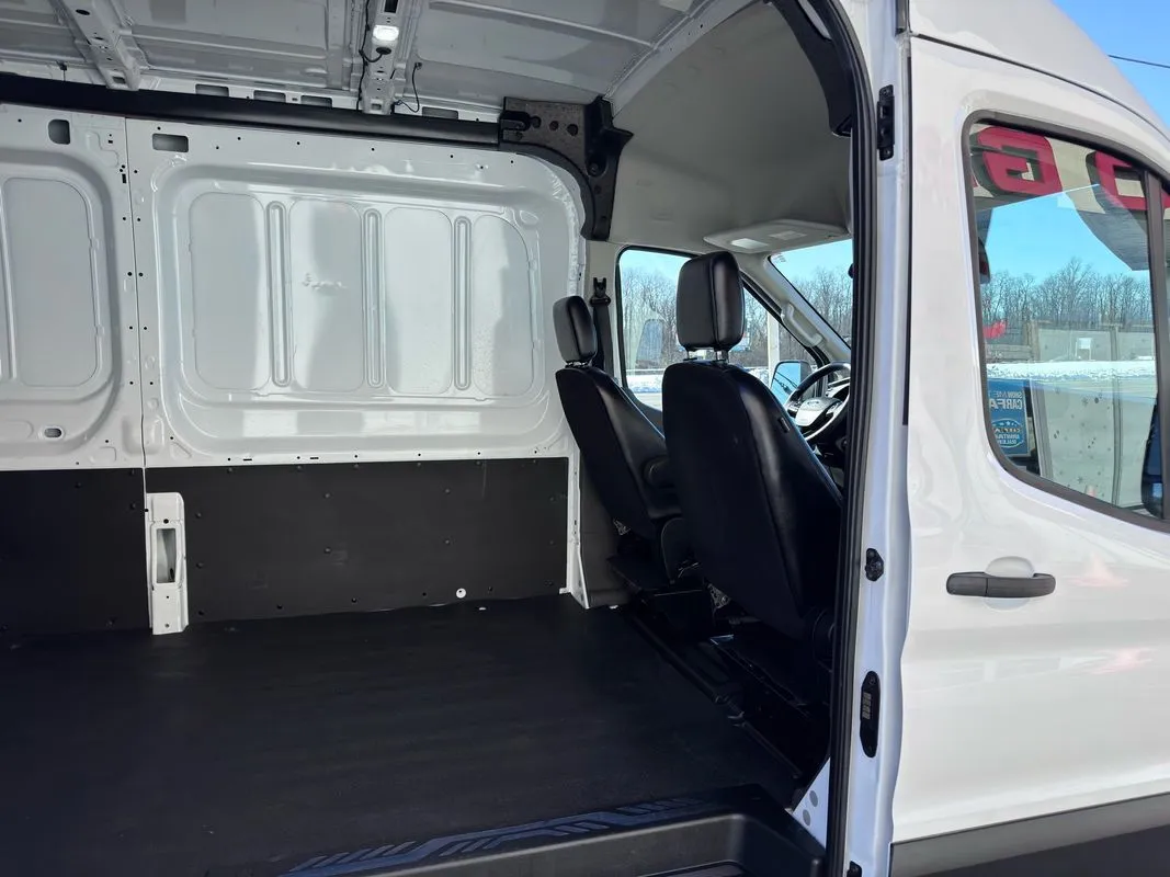 2024 Ford Transit Van Base - Photo 32