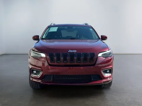 Photos of 2019 Jeep Cherokee Overland 4x4 for sale in Morrisville, PA at Grace Auto Group