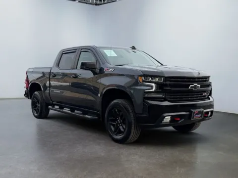 Another view of 2021 Chevrolet Silverado 1500 4WD Crew Cab Short Bed LT Trail Boss for sale in Morrisville, PA at Grace Auto Group