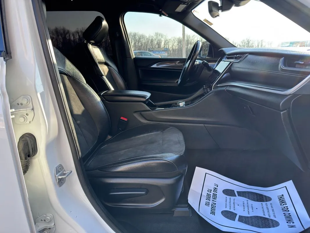 2021 Jeep Grand Cherokee L Altitude - Photo 30