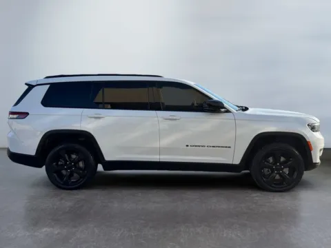 More photos of 2021 Jeep Grand Cherokee L Altitude at Grace Auto Group, PA