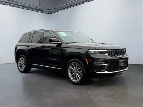 Another view of 2022 Jeep Grand Cherokee Summit 4x4 for sale in Morrisville, PA at Grace Auto Group