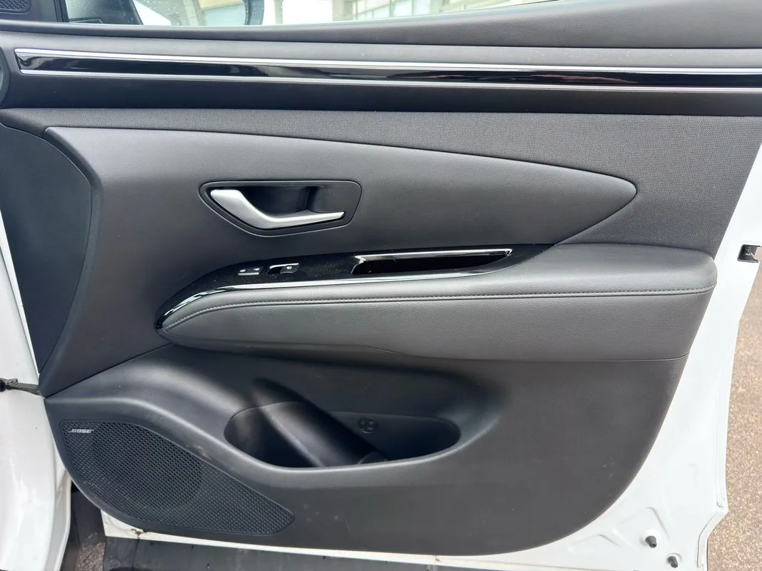 2023 Hyundai Tucson Limited - Photo 28