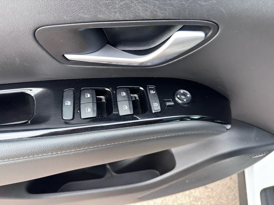 2023 Hyundai Tucson Limited - Photo 10