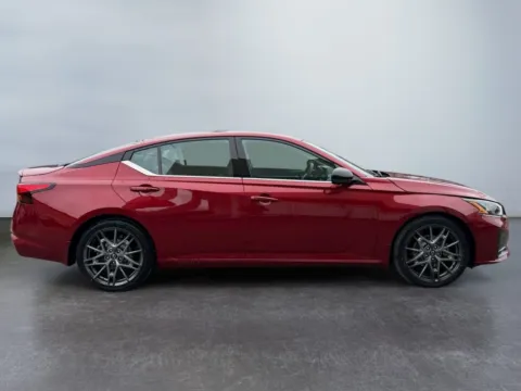 More photos of 2024 Nissan Altima SR VC-Turbo FWD at Grace Auto Group, PA