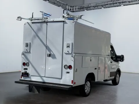 More photos of 2022 Ford Transit 350 Cutaway at Grace Auto Group, PA