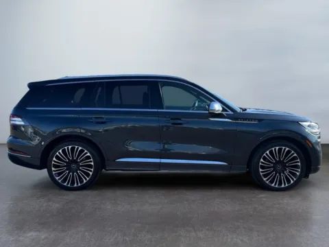 More photos of 2020 Lincoln Aviator Black Label at Grace Auto Group, PA