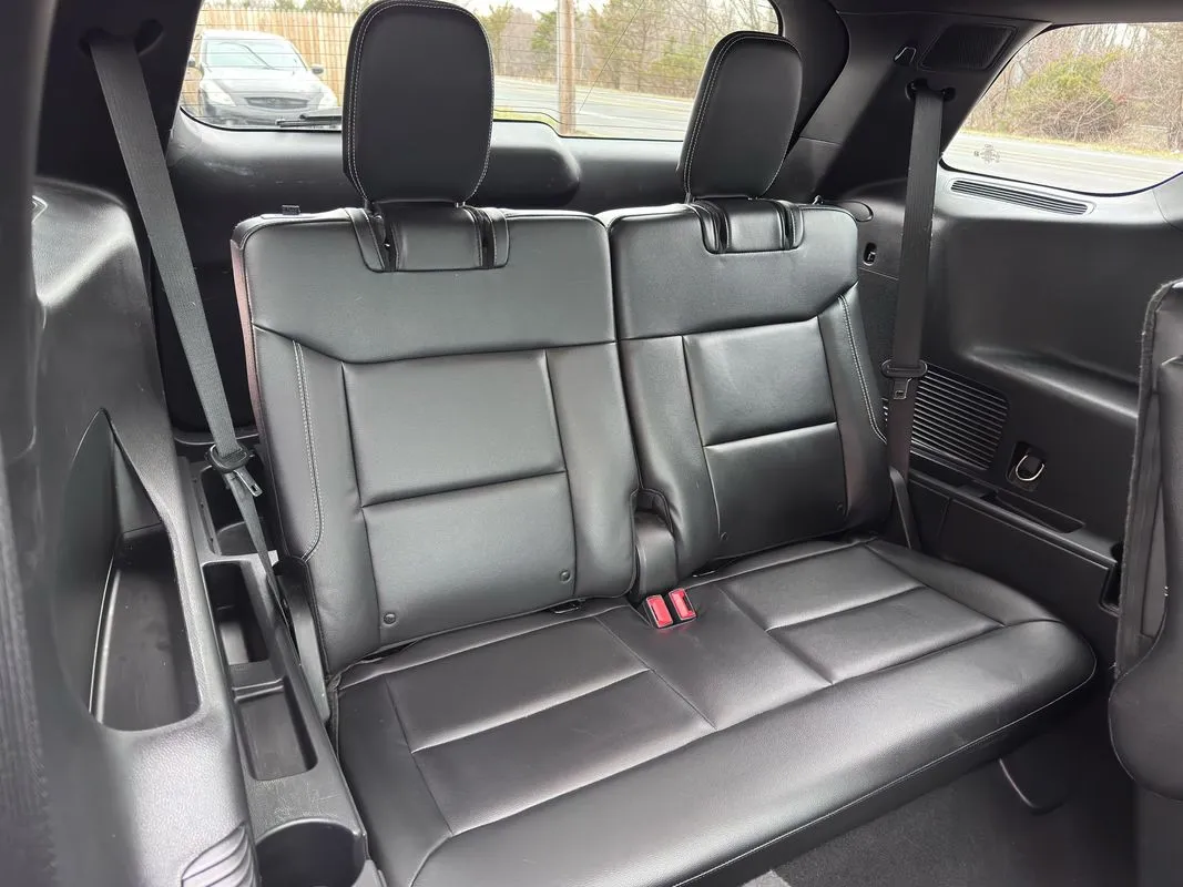 2022 Ford Explorer ST - Photo 36