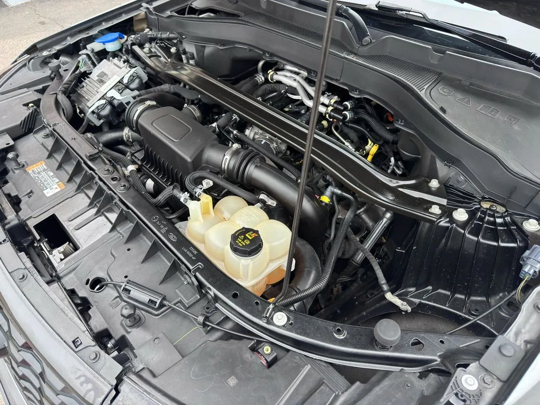 2022 Ford Explorer ST - Photo 52