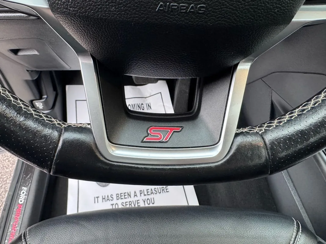 2022 Ford Explorer ST - Photo 49