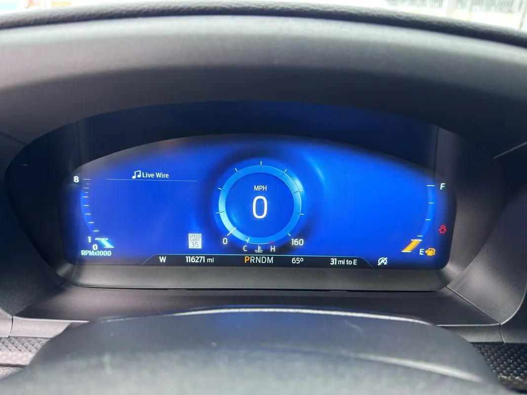 2022 Ford Explorer ST - Photo 22