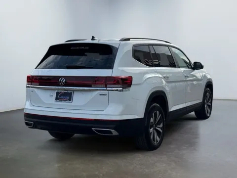 More photos of 2024 Volkswagen Atlas 2.0T SE at Grace Auto Group, PA