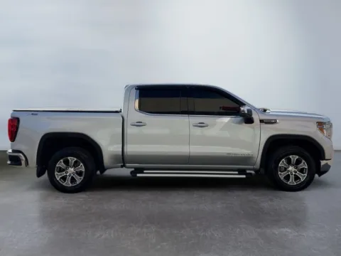 More photos of 2020 GMC Sierra 1500 4WD Crew Cab SLE at Grace Auto Group, PA