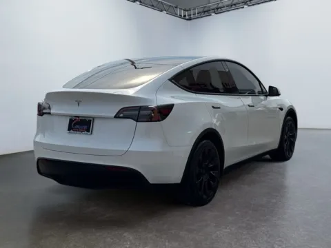 More photos of 2024 Tesla Model Y at Grace Auto Group, PA