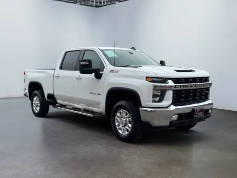 Photos of 2022 Chevrolet Silverado 2500HD 4WD Crew Cab Standard Bed LT for sale in Morrisville, PA at Grace Auto Group