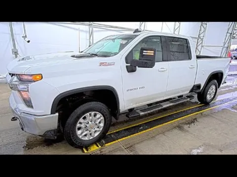 White 2022 Chevrolet Silverado 2500HD 4WD Crew Cab Standard Bed LT for sale in Morrisville, PA
