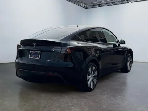 More photos of 2025 Tesla Model Y Long Range Dual Motor All-Wheel Drive at Grace Auto Group, PA