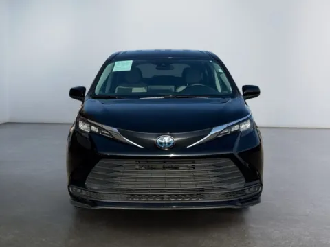 Another view of 2024 Toyota Sienna LE for sale in Morrisville, PA at Grace Auto Group