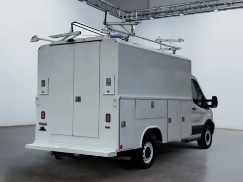 More photos of 2021 Ford Transit 350 Cutaway at Grace Auto Group, PA