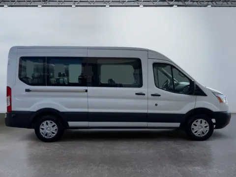 More photos of 2015 Ford Transit 350 XL 15 Passenger at Grace Auto Group, PA