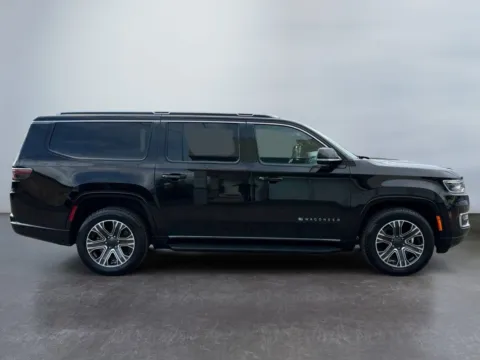 More photos of 2024 Jeep Wagoneer L Series II 4x4 at Grace Auto Group, PA