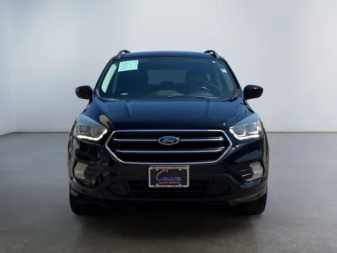 Photos of 2017 Ford Escape SE for sale in Morrisville, PA at Grace Auto Group