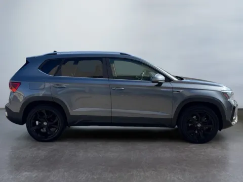 More photos of 2022 Volkswagen Taos 1.5T SE at Grace Auto Group, PA