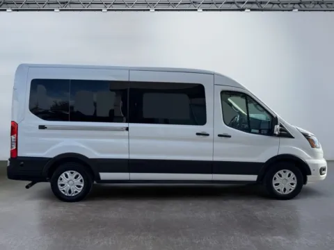More photos of 2024 Ford Transit 350 XLT Medium Roof 15 Passenger at Grace Auto Group, PA