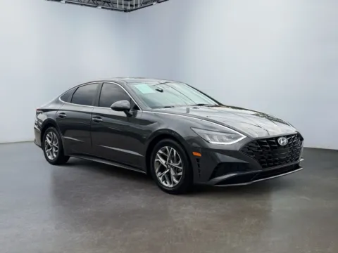 Another view of 2023 Hyundai Sonata SEL for sale in Morrisville, PA at Grace Auto Group