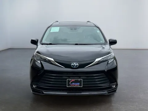 Another view of 2025 Toyota Sienna Hybrid XLE for sale in Morrisville, PA at Grace Auto Group