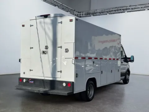More photos of 2021 Ford Transit 350 HD Cutaway at Grace Auto Group, PA