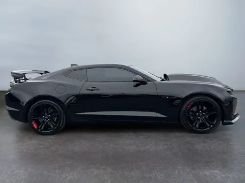 More photos of 2021 Chevrolet Camaro RWD Coupe 1LT at Grace Auto Group, PA
