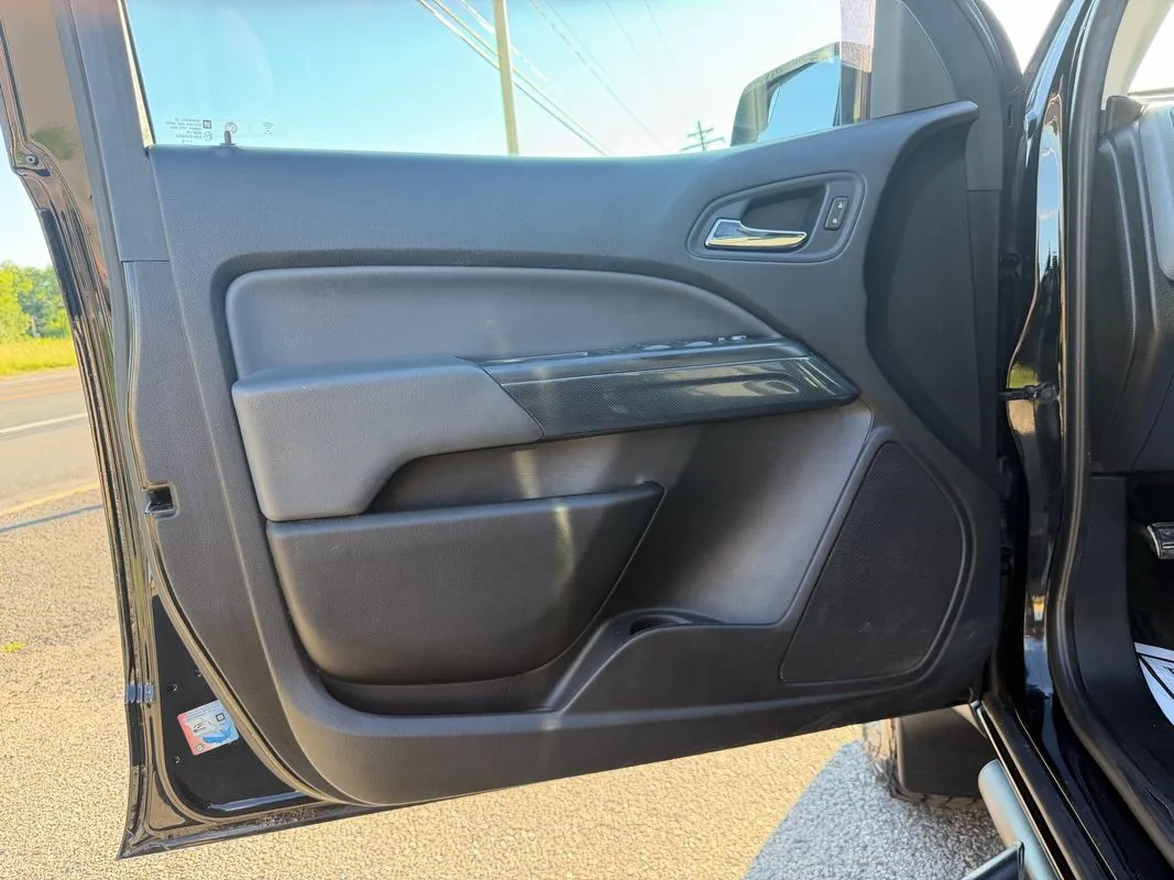 2018 Chevrolet Colorado Z71 - Photo 9