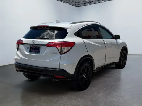 More photos of 2021 Honda HR-V AWD Sport at Grace Auto Group, PA